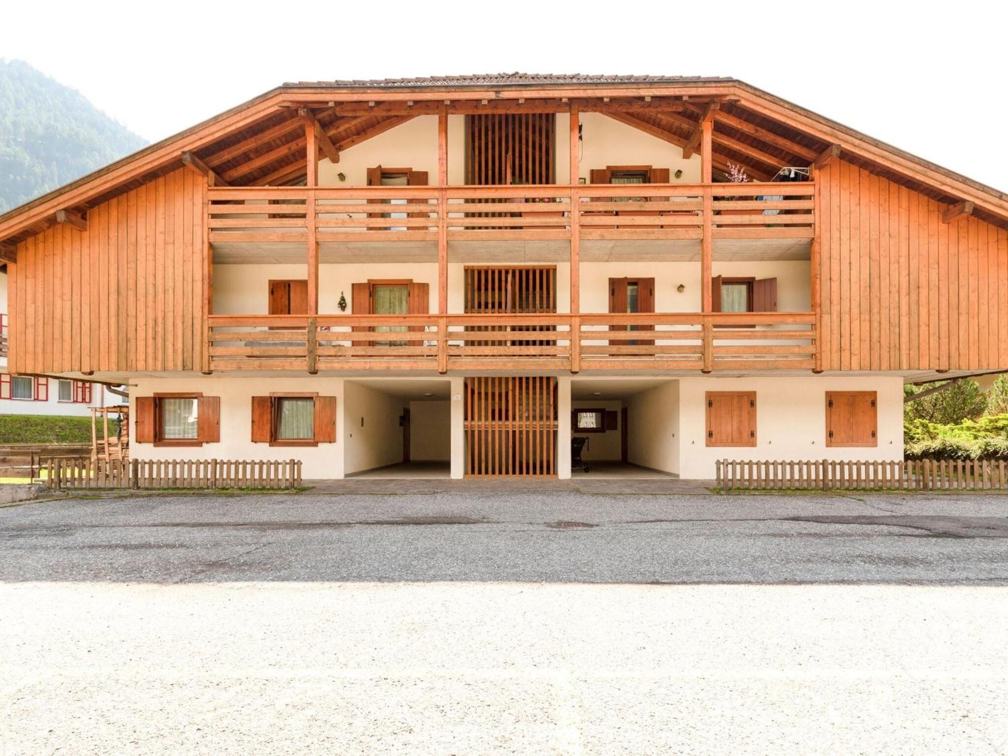 Spacious Chalet With Garden Near Ski Area In Tyrol 포자 디 파사 외부 사진